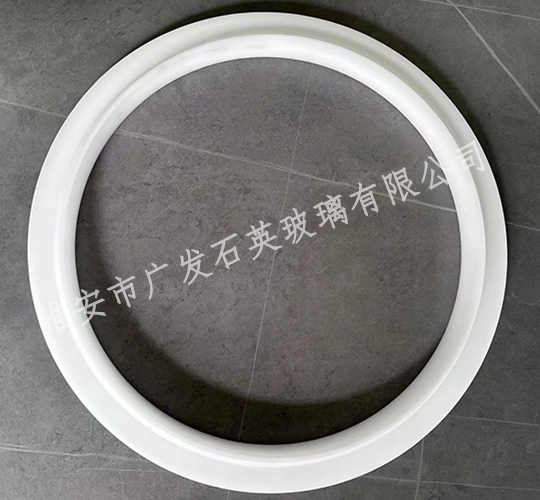 乳白石英环